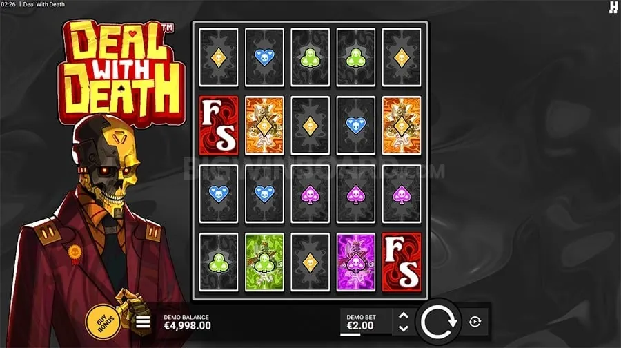 jili777 Comparing Online vs Land Casinos